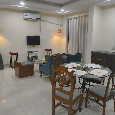 Elite Room - A Home Away Jaipur Extérieur photo